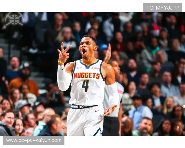 威少再现历史三双，尽管球队失利依然表现抢眼