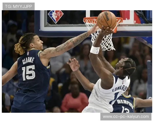 多诺万关键三分,开拓者完成绝杀 多诺万关键三分,开拓者完成绝杀