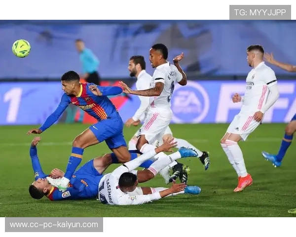 皇马中前场在比赛中展现超强统治力 皇马中前场在比赛中展现超强统治力